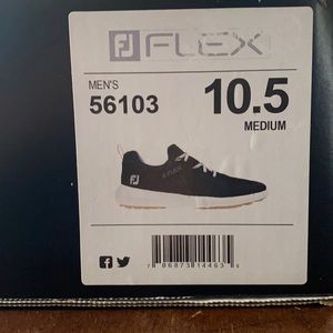 New golf shoes never worn